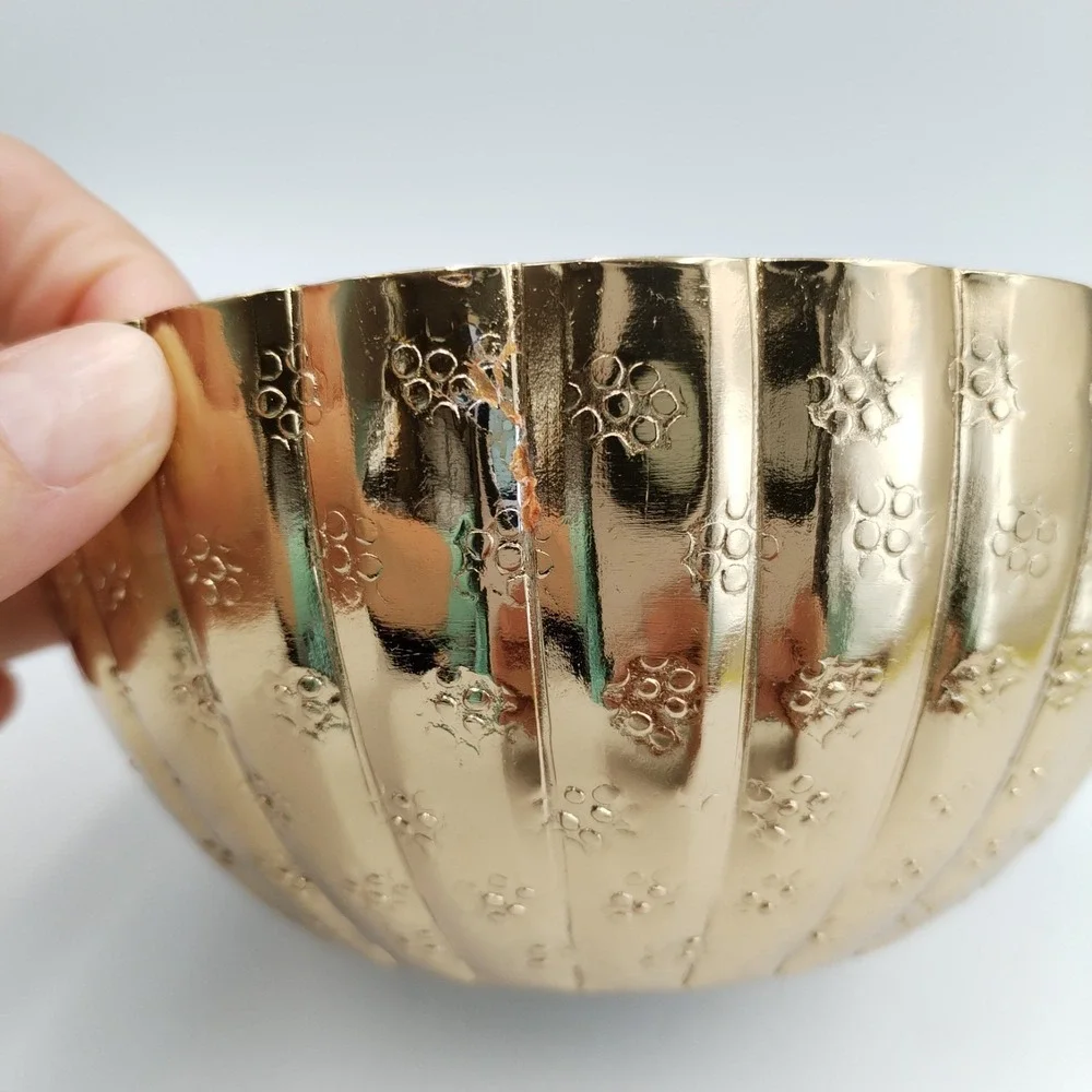Vintage Gold Tone Scalloped Bowl Fluted Flower Petal Stamped Pattern Catchall